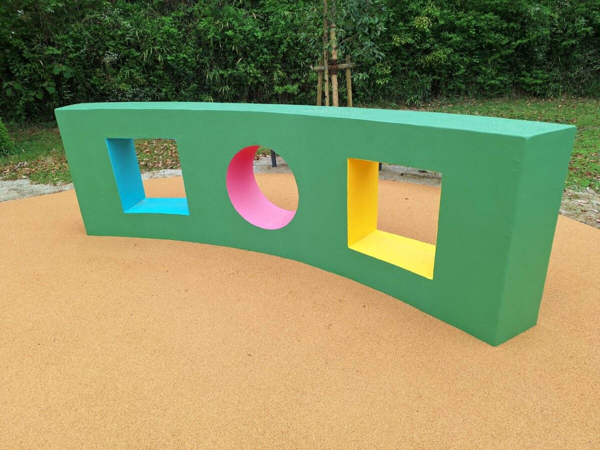西南杜の湖畔公園